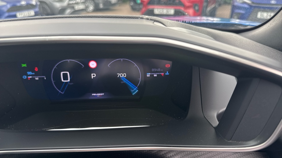 Peugeot 2008 1.2 PureTech 130 GT 5dr EAT8 Petrol Estate - Image 63