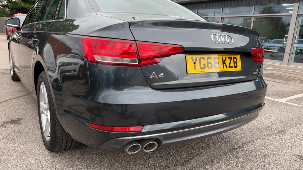 Audi A4 2.0 TDI Ultra 190 Sport 4dr Diesel Saloon - Image 23