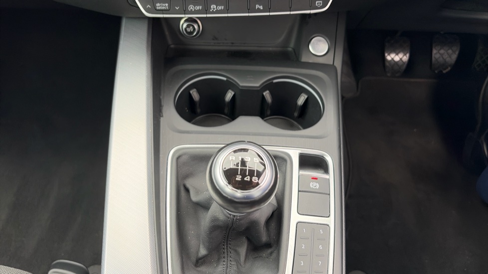 Audi A4 2.0 TDI Ultra 190 Sport 4dr Diesel Saloon - Image 35