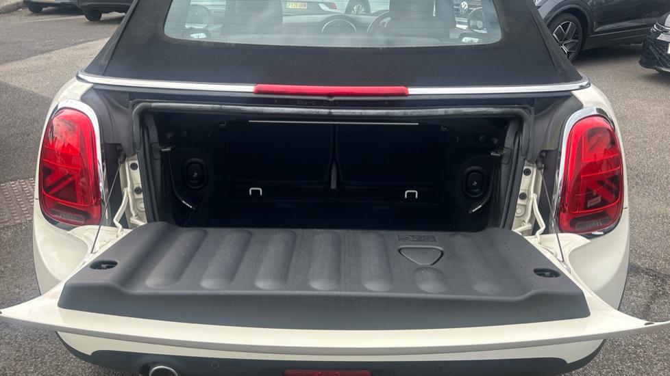MINI Convertible 1.5 Cooper Classic II 2dr Petrol Convertible - Image 4