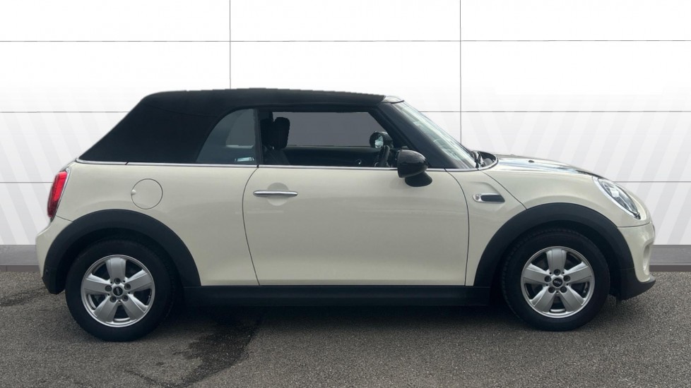 MINI Convertible 1.5 Cooper Classic II 2dr Petrol Convertible - Image 5