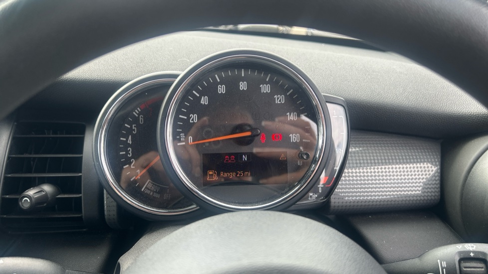 MINI Convertible 1.5 Cooper Classic II 2dr Petrol Convertible - Image 18