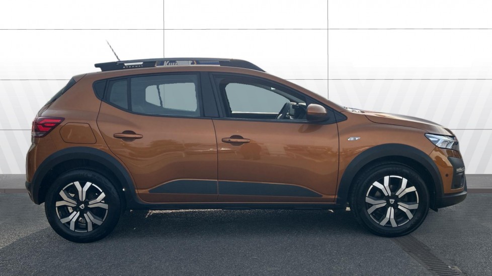 Dacia Sandero Stepway 1.0 TCe Prestige 5dr Petrol Hatchback - Image 5