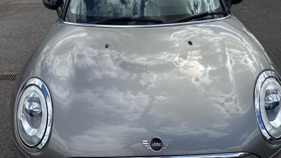 MINI Clubman 1.5 Cooper 6dr Auto Petrol Estate - Image 8