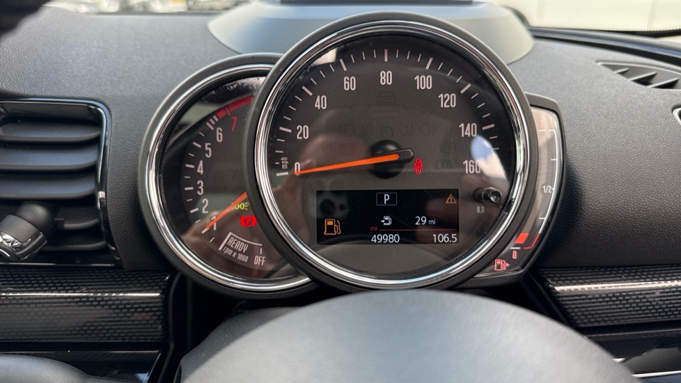 MINI Clubman 1.5 Cooper 6dr Auto Petrol Estate - Image 18