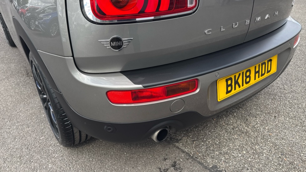 MINI Clubman 1.5 Cooper 6dr Auto Petrol Estate - Image 57