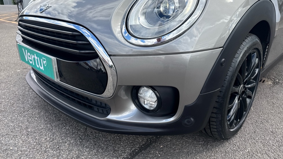 MINI Clubman 1.5 Cooper 6dr Auto Petrol Estate - Image 63