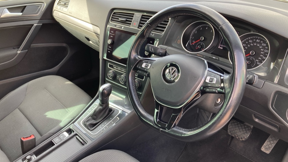 Volkswagen Golf 1.5 TSI EVO 150 Match Edition 5dr DSG Petrol Hatchback - Image 11