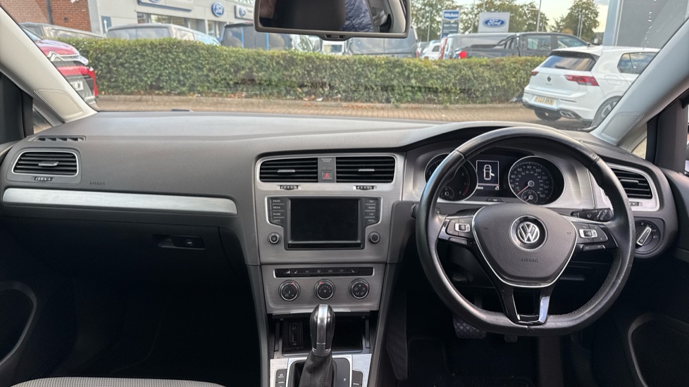 Volkswagen Golf 1.4 TSI 125 Match Edition 5dr DSG Petrol Hatchback - Image 10