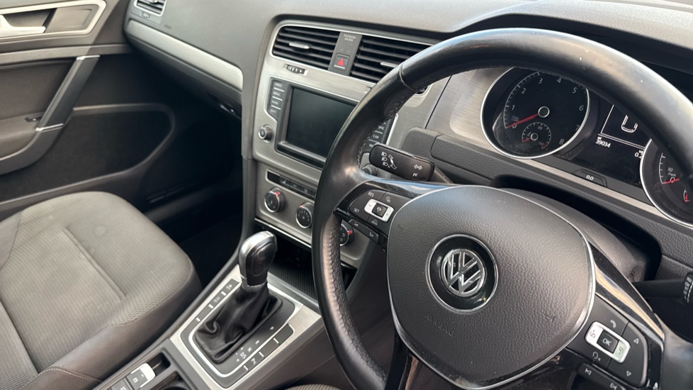Volkswagen Golf 1.4 TSI 125 Match Edition 5dr DSG Petrol Hatchback - Image 11