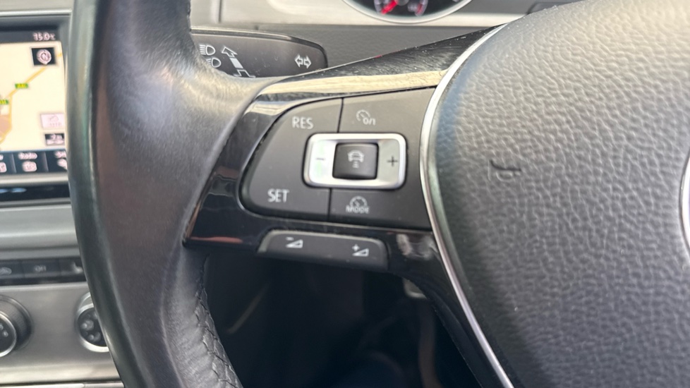 Volkswagen Golf 1.4 TSI 125 Match Edition 5dr DSG Petrol Hatchback - Image 33