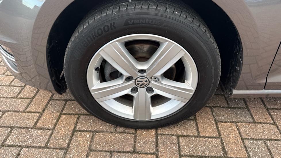 Volkswagen Golf 1.4 TSI 125 Match Edition 5dr DSG Petrol Hatchback - Image 56