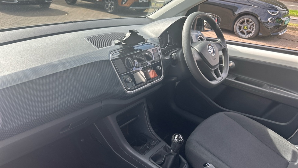 Volkswagen Up 1.0 Move Up 5dr Petrol Hatchback - Image 9