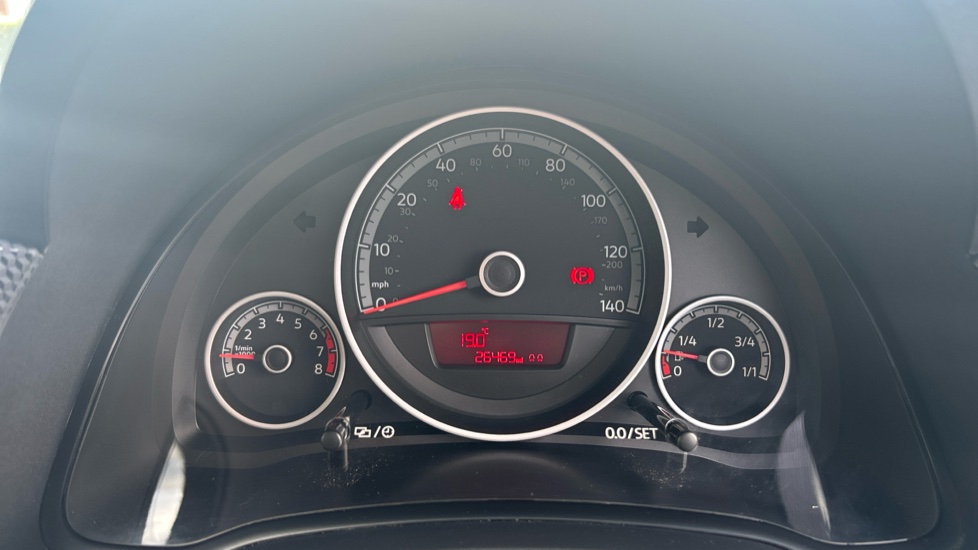 Volkswagen Up 1.0 Move Up 5dr Petrol Hatchback - Image 18