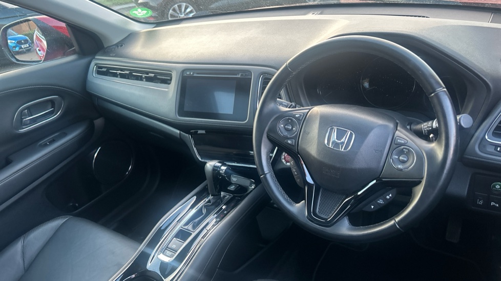 Honda HR-V 1.5 i-VTEC EX CVT 5dr Petrol Hatchback - Image 11