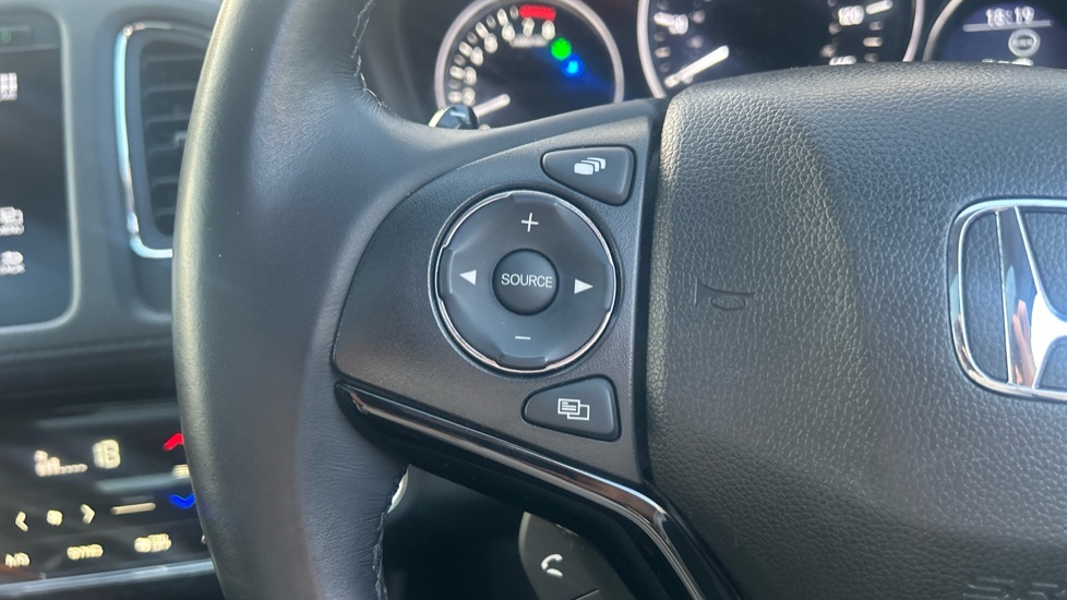 Honda HR-V 1.5 i-VTEC EX CVT 5dr Petrol Hatchback - Image 24