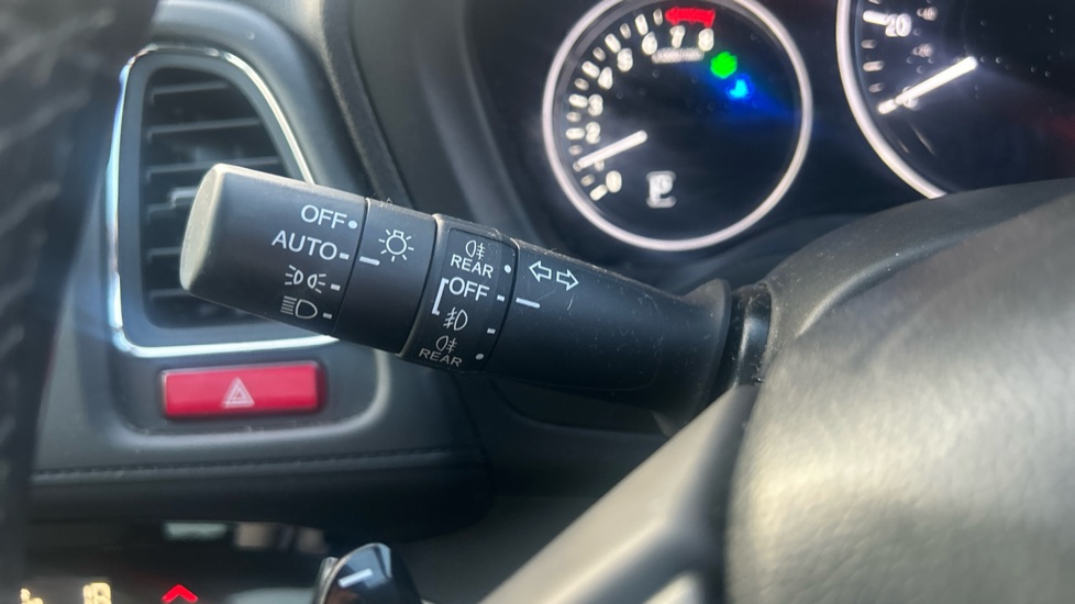 Honda HR-V 1.5 i-VTEC EX CVT 5dr Petrol Hatchback - Image 27
