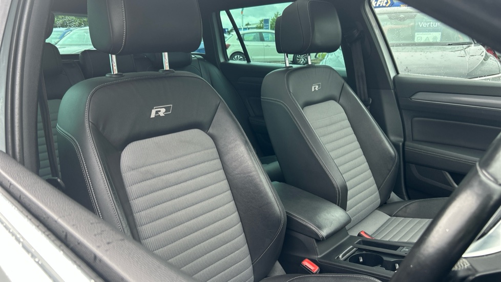 Volkswagen Passat 2.0 TDI R-Line 5dr DSG Diesel Estate - Image 26