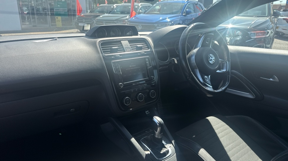 Volkswagen Scirocco 2.0 TSI 180 BlueMotion Tech GT 3dr DSG Petrol Coupe - Image 10