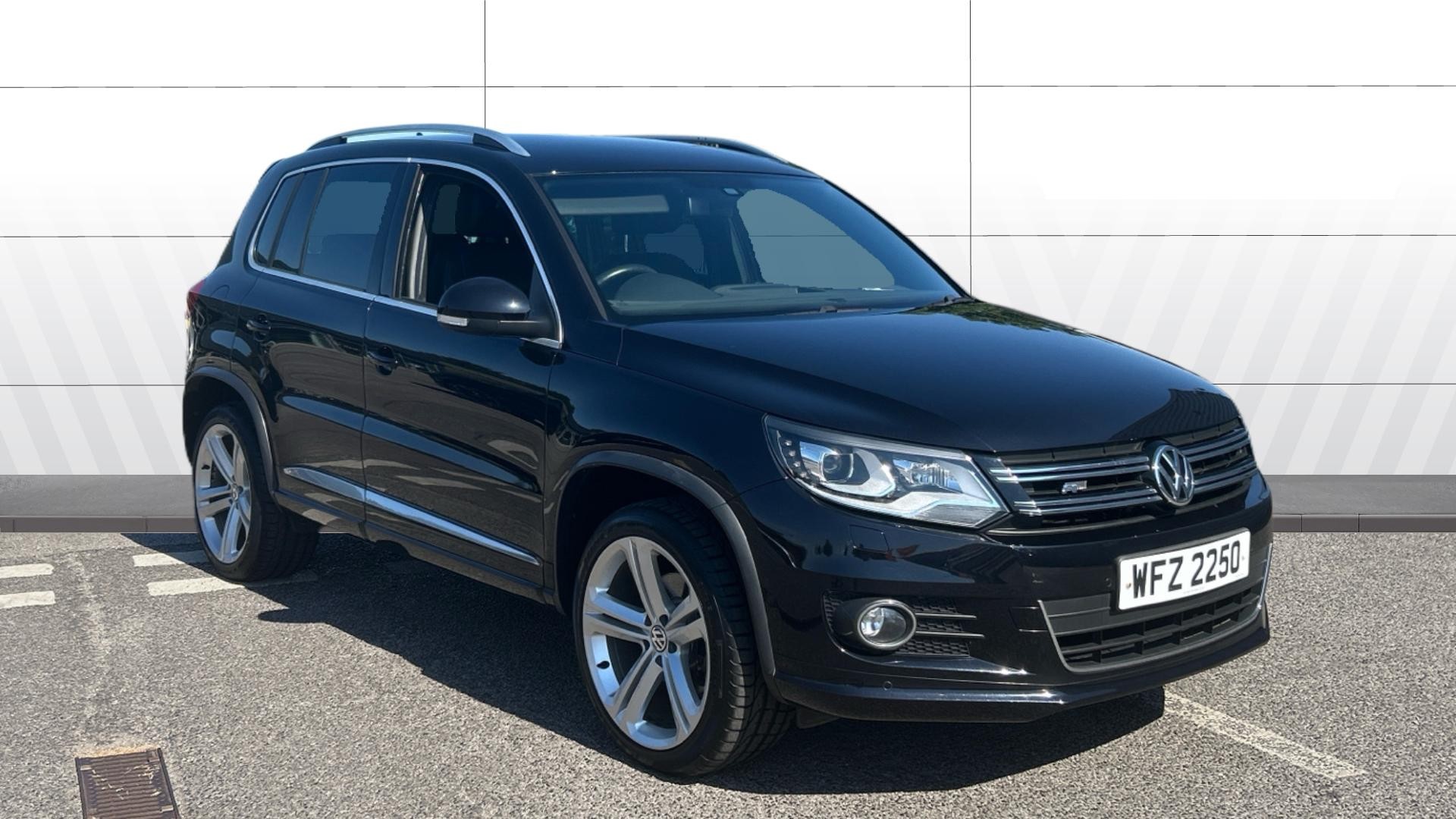 Volkswagen Tiguan dealer public-web source image