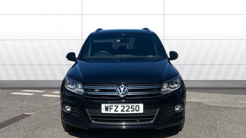 Volkswagen Tiguan 2.0 TDi BlueMotion Tech R-Line 177 5dr DSG Diesel Estate - Image 3