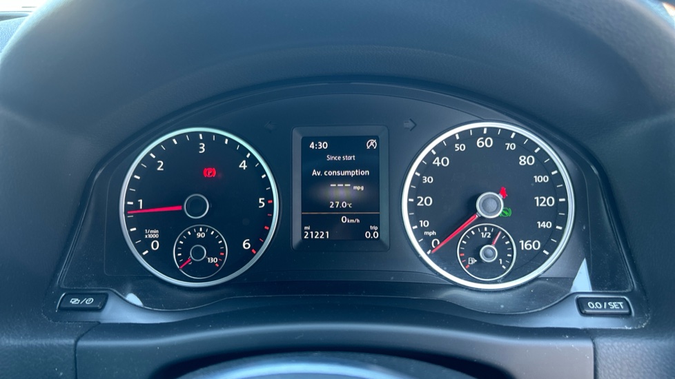 Volkswagen Tiguan 2.0 TDi BlueMotion Tech R-Line 177 5dr DSG Diesel Estate - Image 18
