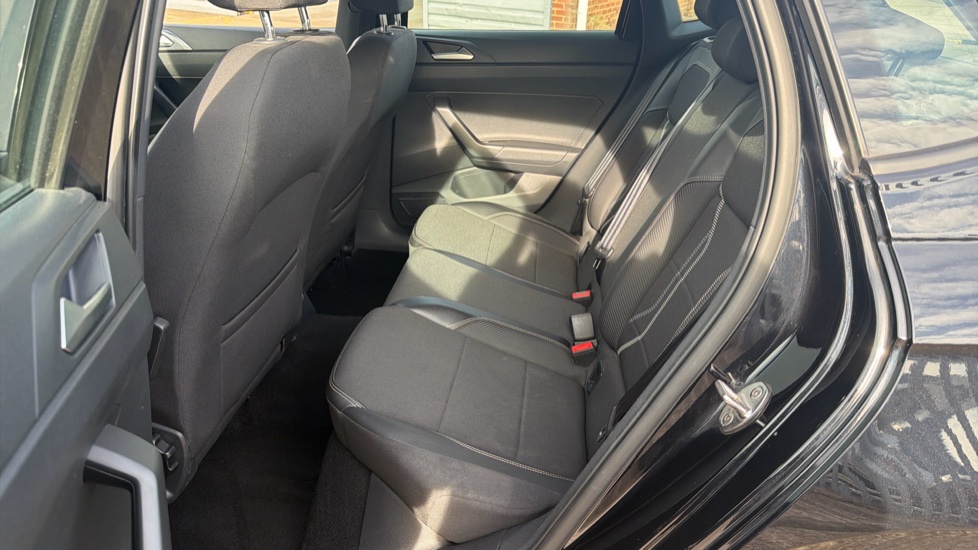 Volkswagen Polo 1.0 TSI 95 SE 5dr Petrol Hatchback - Image 16