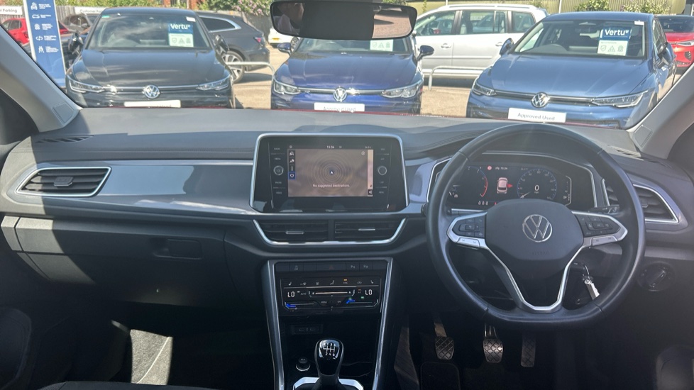 Volkswagen T-Roc 1.5 TSI Style 5dr Petrol Hatchback - Image 9