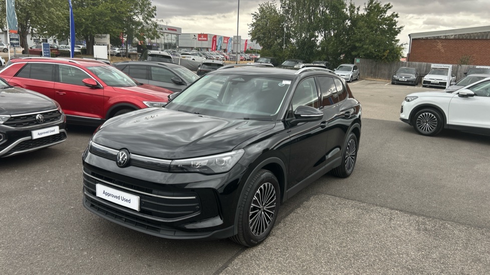 Volkswagen Tiguan 1.5 eTSI Match 5dr DSG Petrol Estate - Image 22