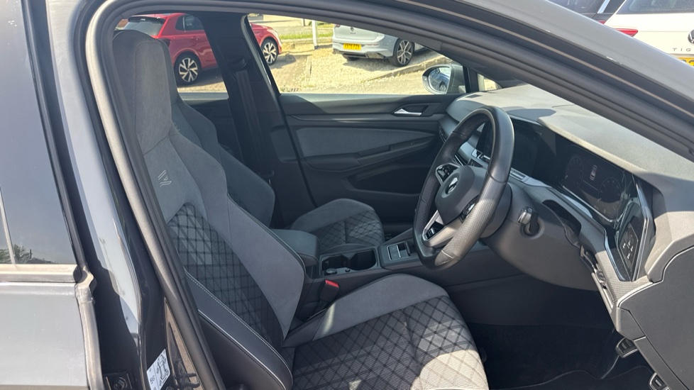 Volkswagen Golf 1.5 TSI 150 R-Line 5dr Petrol Hatchback - Image 15