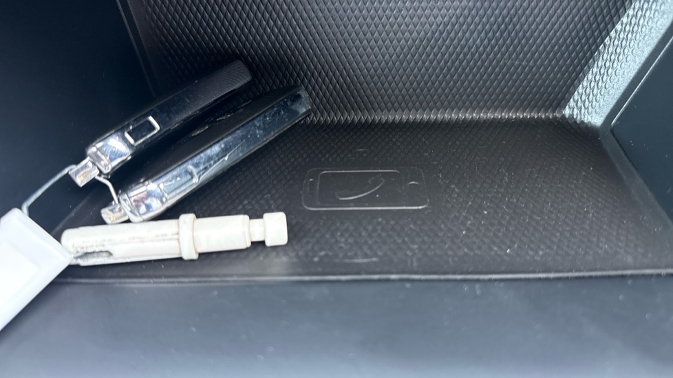 Volkswagen Golf 1.5 TSI 150 R-Line 5dr Petrol Hatchback - Image 28