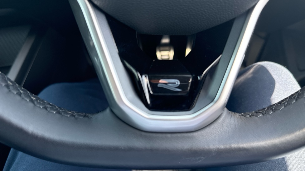 Volkswagen Golf 1.5 TSI 150 R-Line 5dr Petrol Hatchback - Image 31