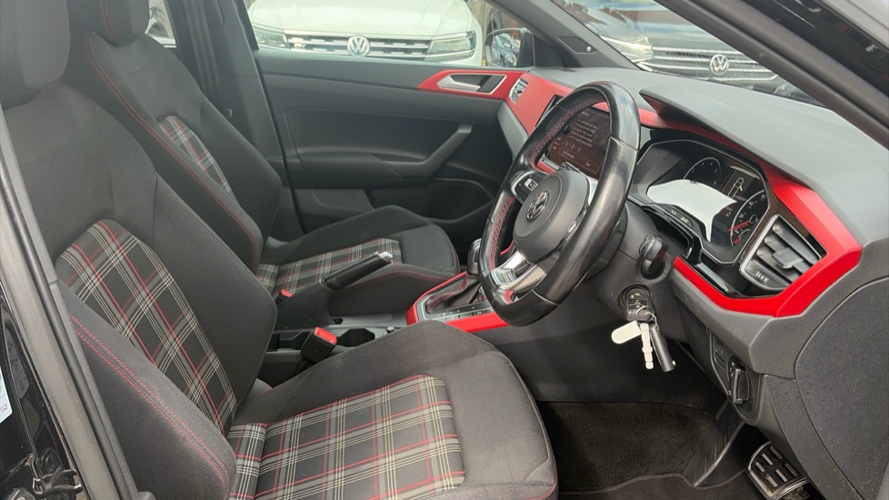 Volkswagen Polo 2.0 TSI GTI 5dr DSG Petrol Hatchback - Image 15