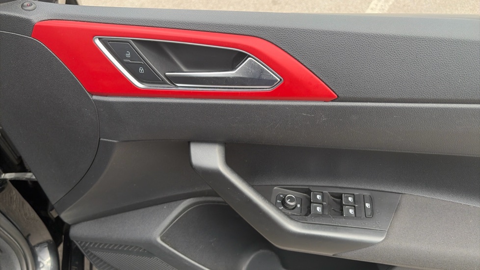 Volkswagen Polo 2.0 TSI GTI 5dr DSG Petrol Hatchback - Image 19