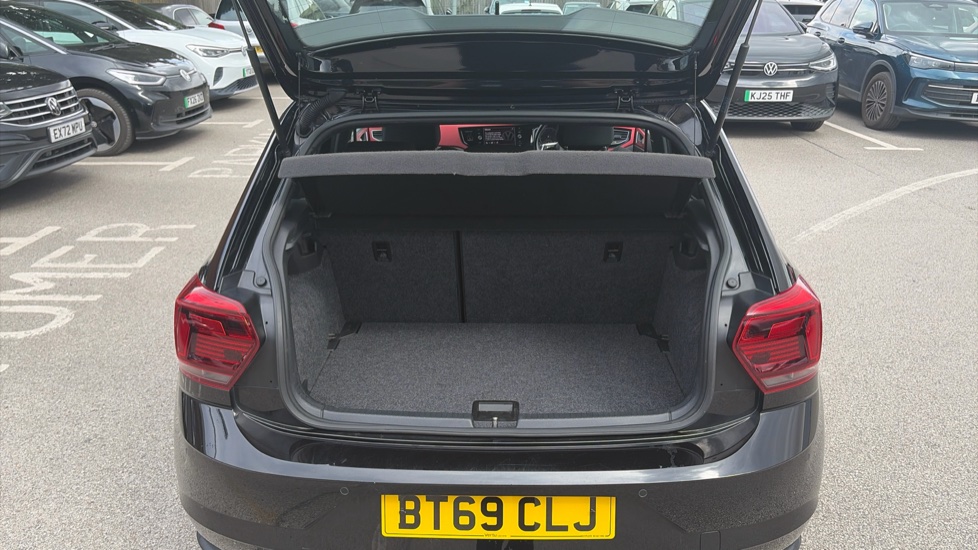 Volkswagen Polo 2.0 TSI GTI 5dr DSG Petrol Hatchback - Image 20