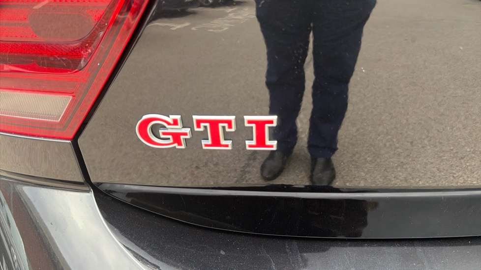 Volkswagen Polo 2.0 TSI GTI 5dr DSG Petrol Hatchback - Image 21