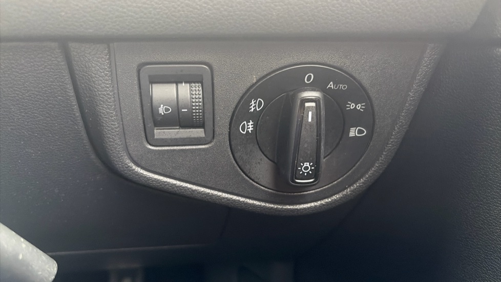 Volkswagen Polo 2.0 TSI GTI 5dr DSG Petrol Hatchback - Image 38