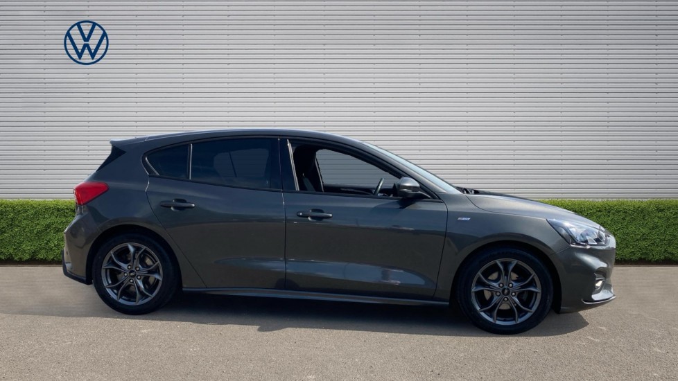 Ford Focus 1.5 EcoBoost 150 ST-Line 5dr Petrol Hatchback - Image 4