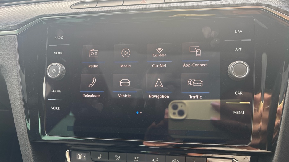 Volkswagen Passat 2.0 TSI R-Line 5dr DSG [Panoramic Roof] Petrol Estate - Image 12