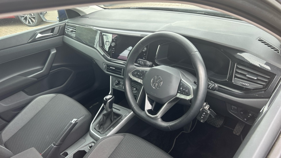 Volkswagen Polo 1.0 TSI Life 5dr DSG Petrol Hatchback - Image 6