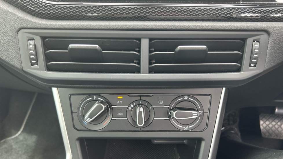 Volkswagen Polo 1.0 TSI Life 5dr DSG Petrol Hatchback - Image 13