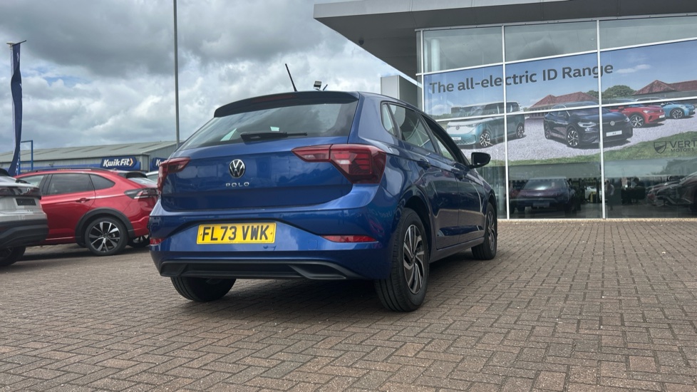 Volkswagen Polo 1.0 TSI Life 5dr DSG Petrol Hatchback - Image 25