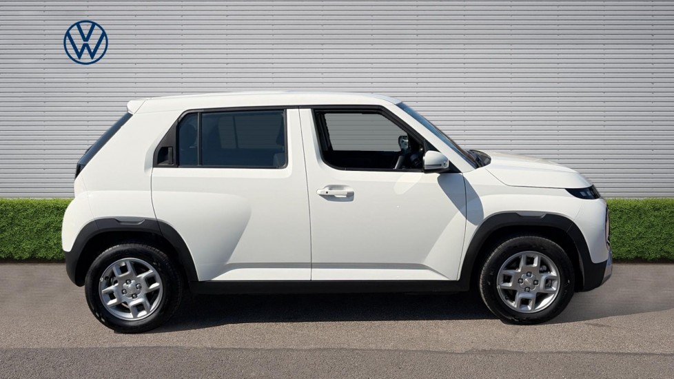 Hyundai INSTER 71kW 01 42kWh 5dr Auto Electric Hatchback - Image 4