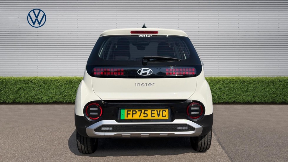 Hyundai INSTER 71kW 01 42kWh 5dr Auto Electric Hatchback - Image 8