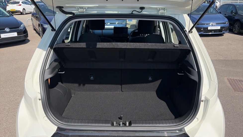 Hyundai INSTER 71kW 01 42kWh 5dr Auto Electric Hatchback - Image 20