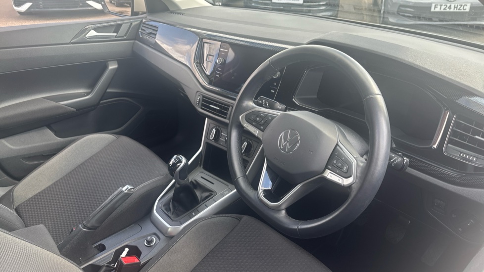 Volkswagen Polo 1.0 TSI Life 5dr Petrol Hatchback - Image 6