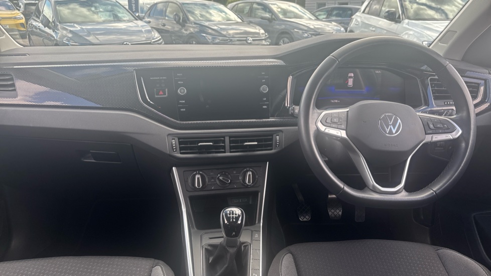 Volkswagen Polo 1.0 TSI Life 5dr Petrol Hatchback - Image 9
