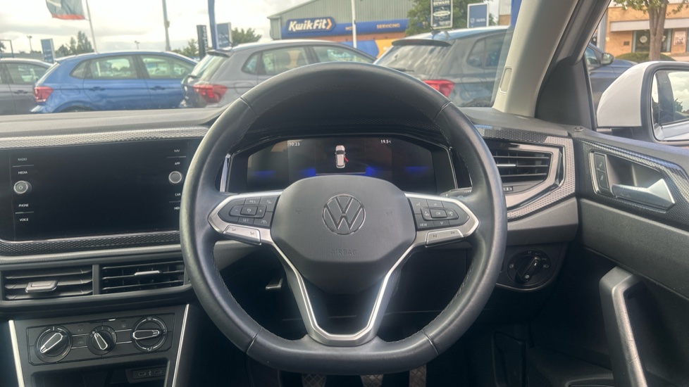 Volkswagen Polo 1.0 TSI Life 5dr Petrol Hatchback - Image 10