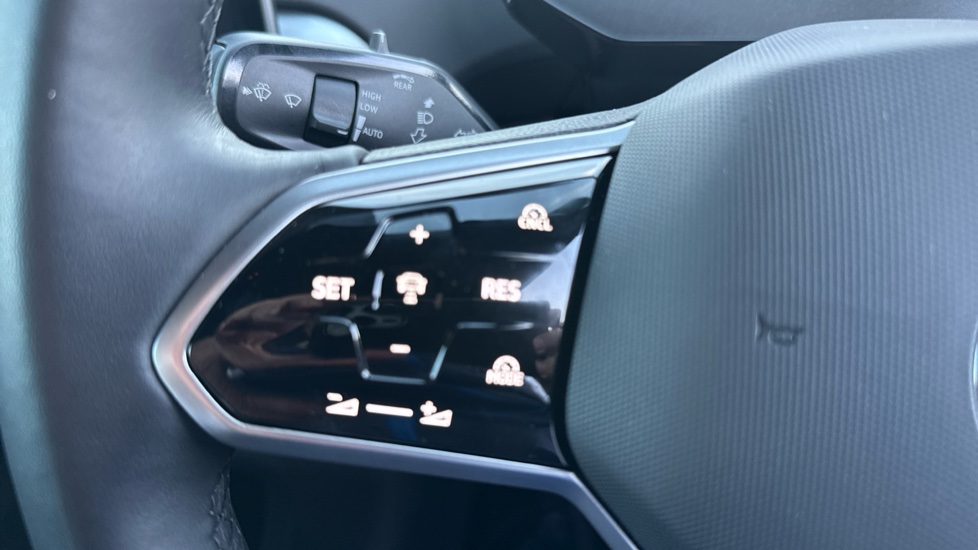 Volkswagen ID.4 125kW Essential Pure 52kWh 5dr Auto Electric Estate - Image 17