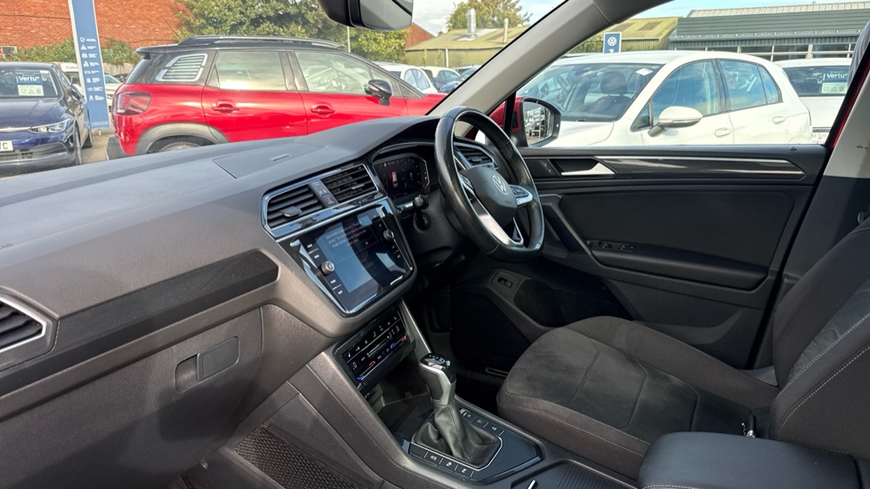 Volkswagen Tiguan 1.5 TSI 150 Elegance 5dr DSG Petrol Estate - Image 2